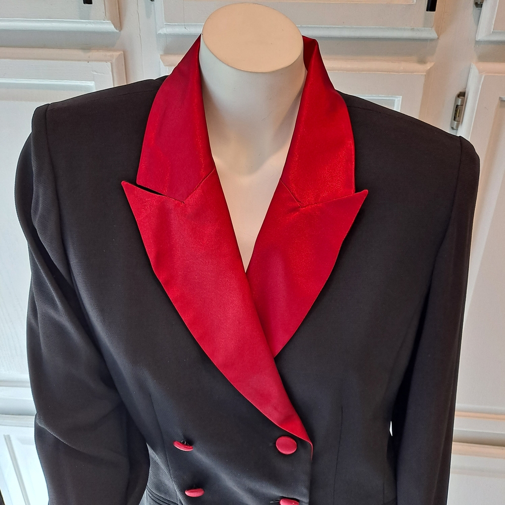 Danny & Nicole Black Dress Blazer with Red Satin Accents - Picture 3 of 12
